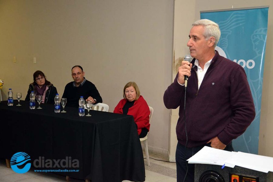 Alonso en Sociedad Rural - Imagen archivo Alonso en Sociedad Rural - Imagen archivo