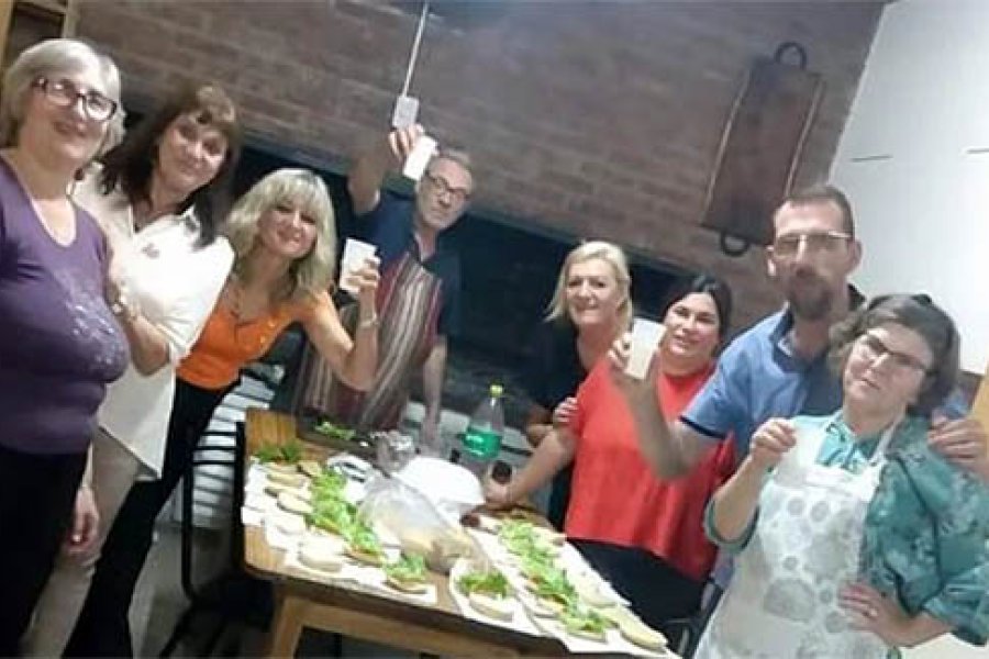 Integrantes de la Vecinal Oeste de Esperanza