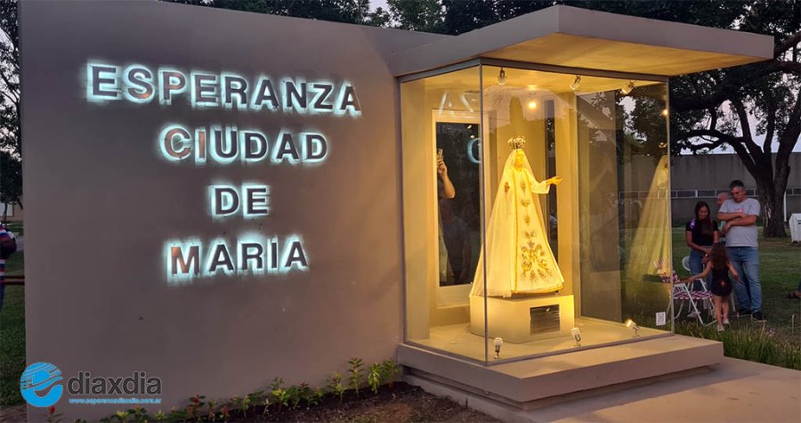 La imagen de la virgen peregrinó el pasado fin de semana por los templos de la ciudad - Foto edxd