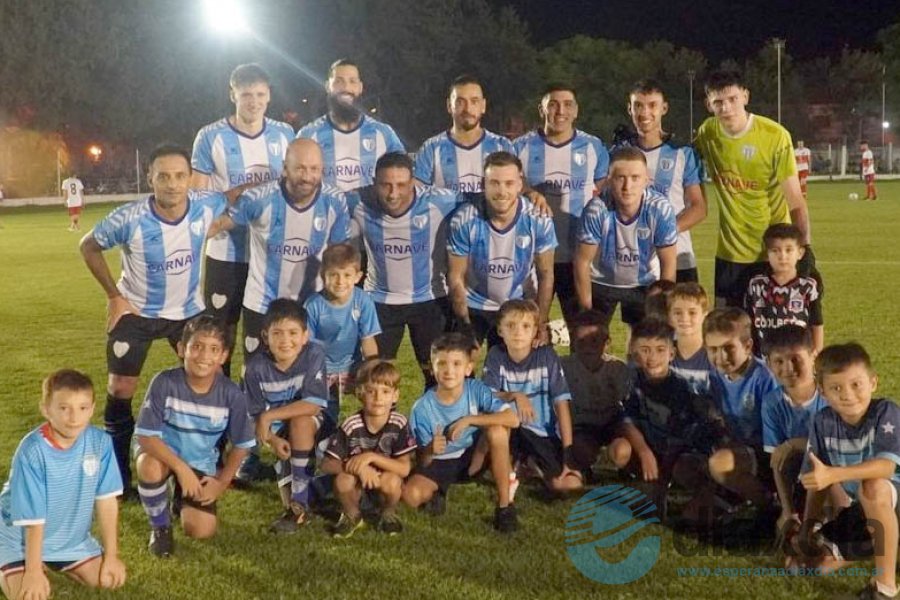 San Lorenzo de Esperanza en un amistoso