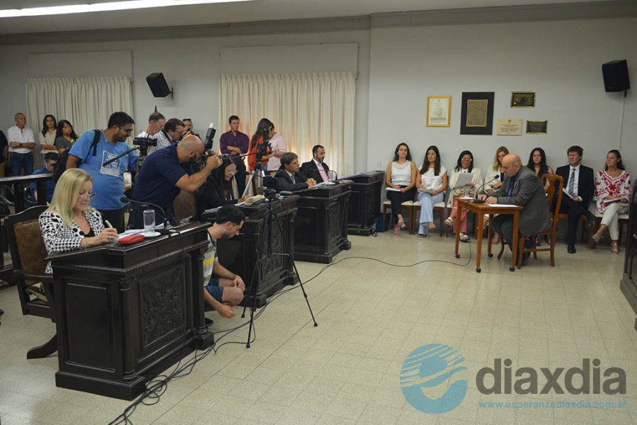 Rodrigo Müller en su mensaje al Concejo 2024