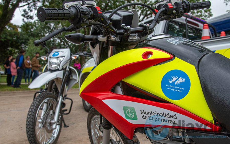 Vehículos municipales lucirán la leyenda sobre Malvinas Argentinas