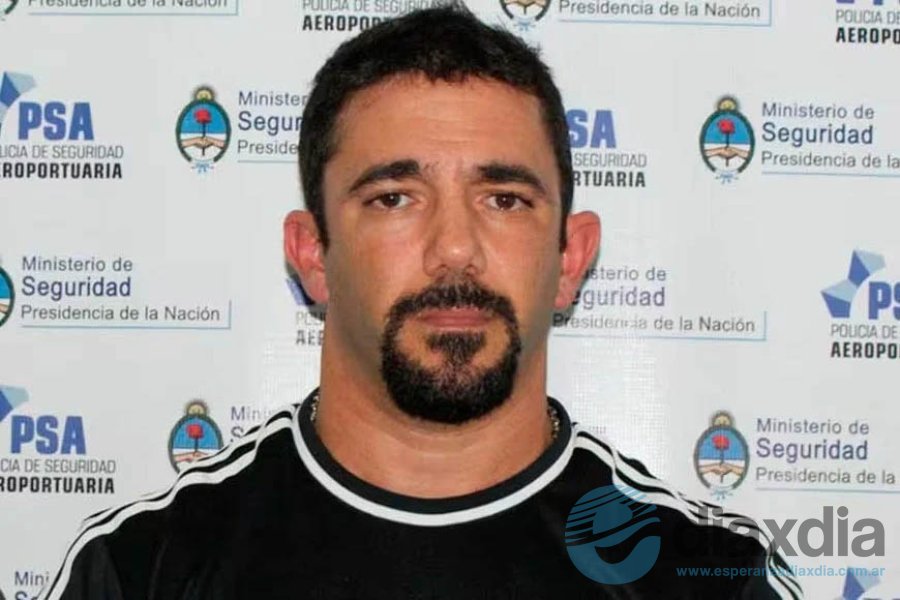 Juan Suris al momento de ser detenido por PSA - Foto archivo