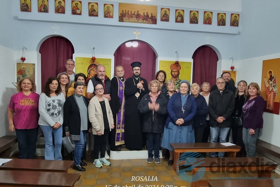 La comunidad en el templo San Jorge