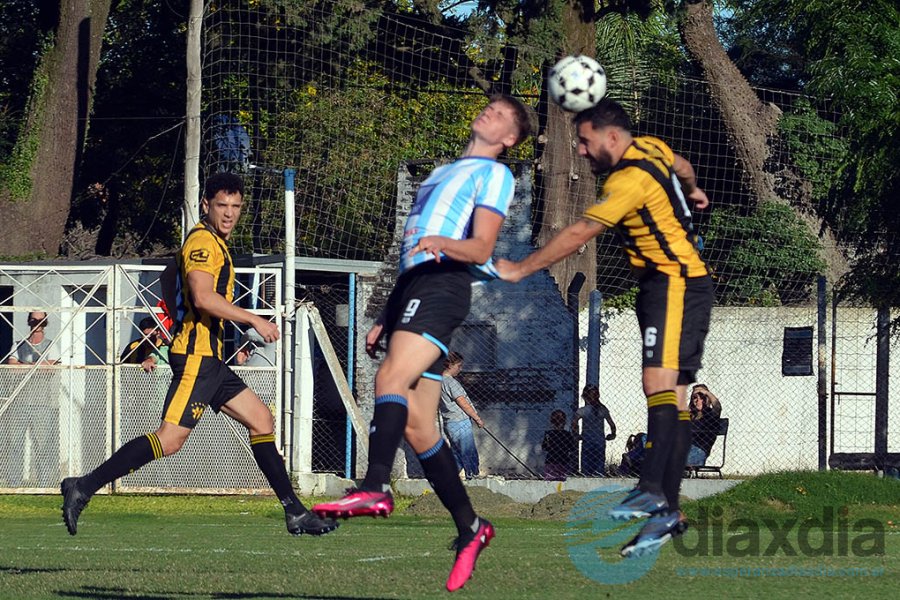 San Lorenzo vs. Sarmiento de Humboldt