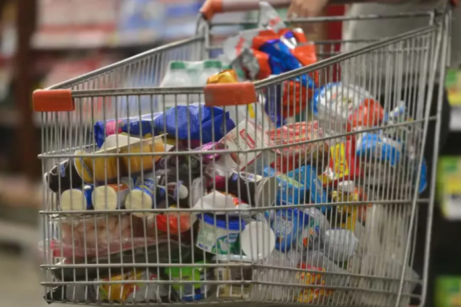 Los carros del super son más pequeños Los carros del super son más pequeños