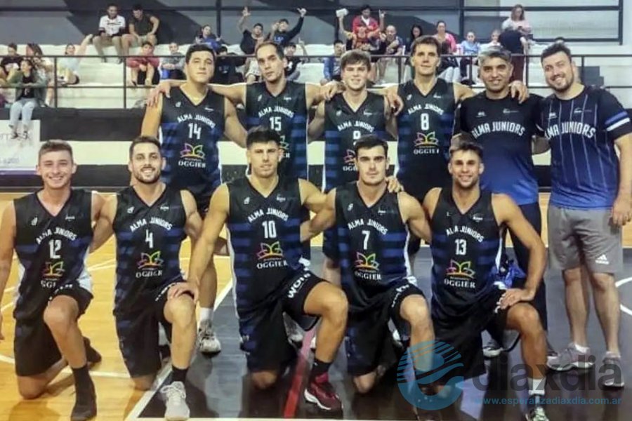 El equipo de Alma Juniors de Esperanza El equipo de Alma Juniors de Esperanza