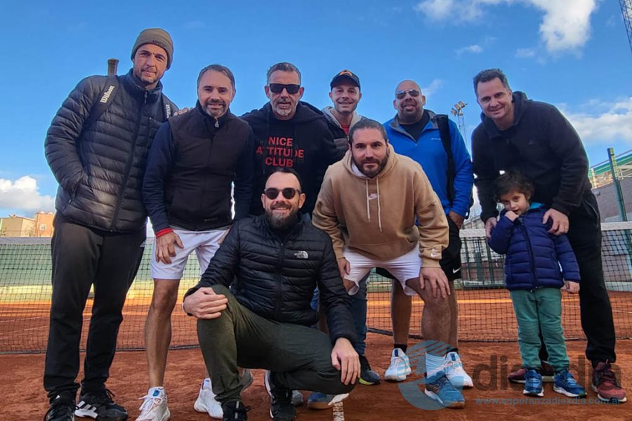 El equipo +35 del Lawn Tennis Club