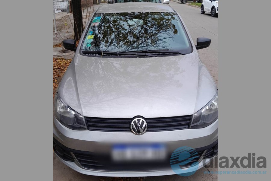 El automóvil VW utilizado por los estafadores