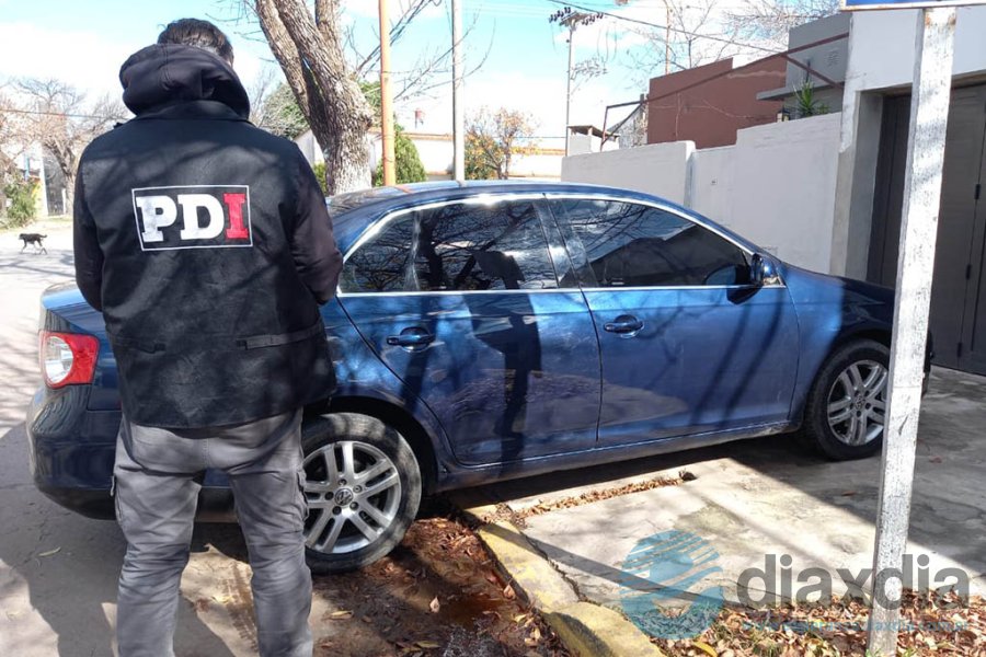 El automóvil secuestrado en Esperanza