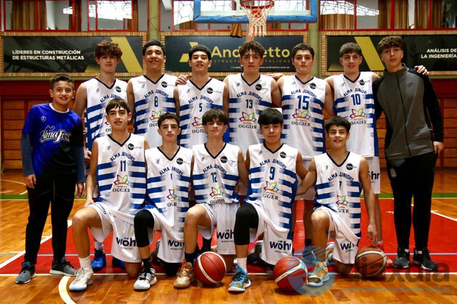 El equipo U15 de Alma Juniors