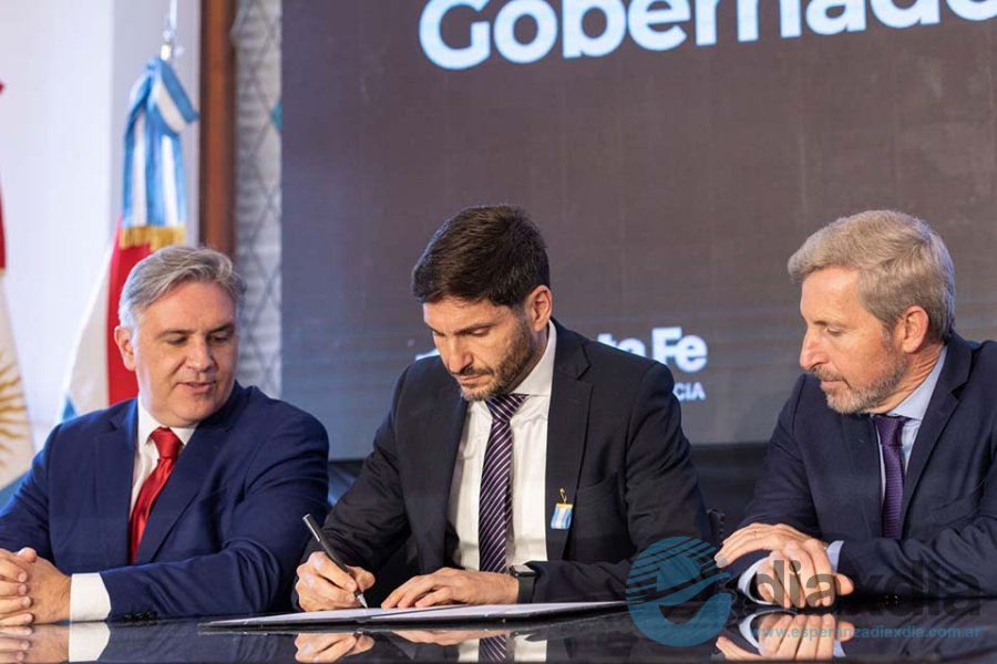 Los tres gobernadores rubrican el reclamo Los tres gobernadores rubrican el reclamo