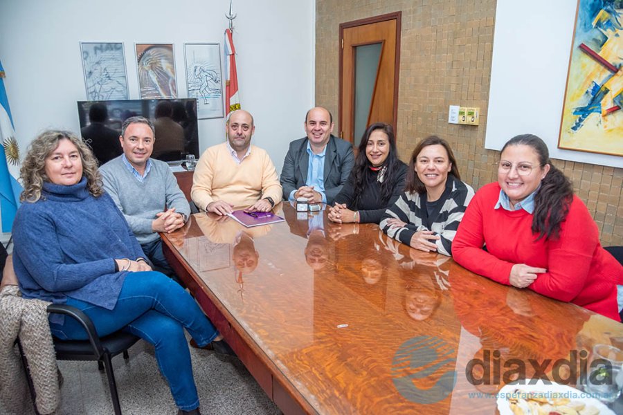 Blanche, Müller y autoridades de Veterinarias UNL