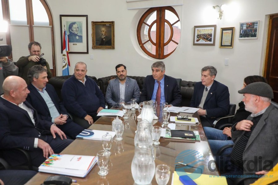 Reunión paritaria central en Julio 2024