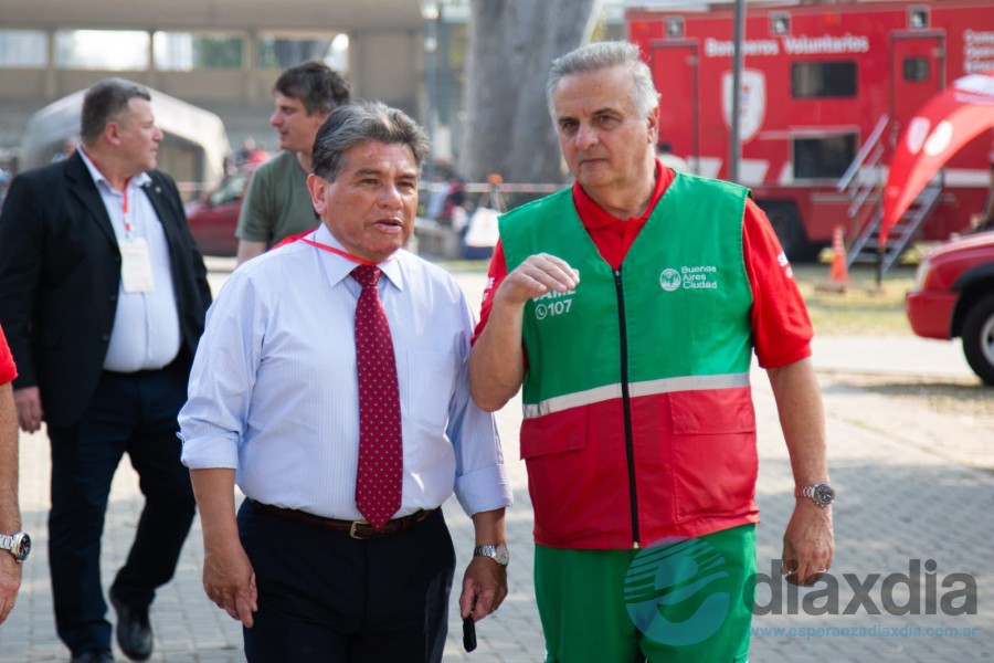 Escajadillo y Crescenti