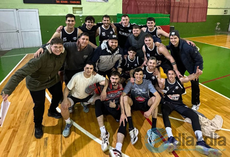 El equipo A2 de Almagro en el festejo en Gálvez - Prensa Almagro