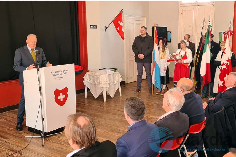 Hans-Ruedi Bortis en el Chalet Suizo Hans-Ruedi Bortis en el Chalet Suizo