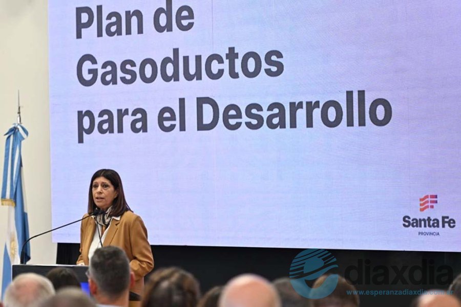 Clara García en el acto de anuncios