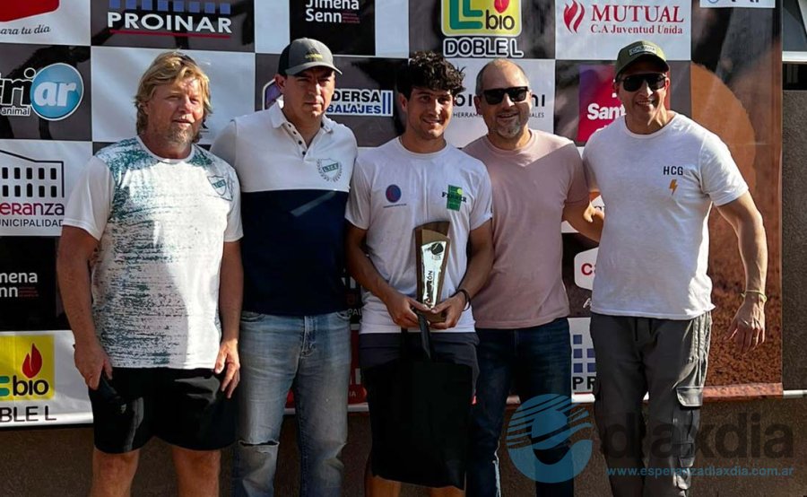 La premiación de Ignacio Novo - Foto Prensa LTCE