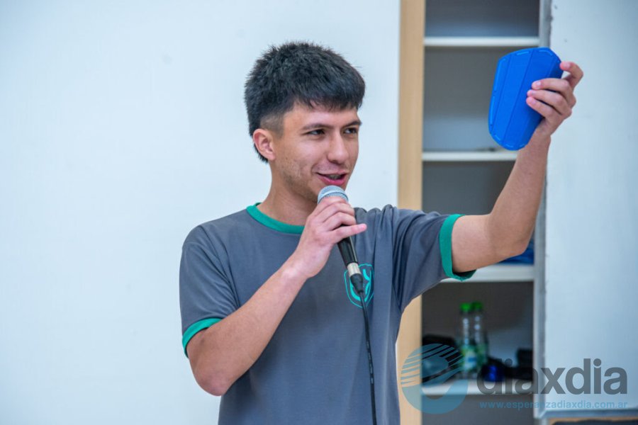 Tomás Machuca en la charla del viernes - Foto Prensa Municipalidad de Esperanza