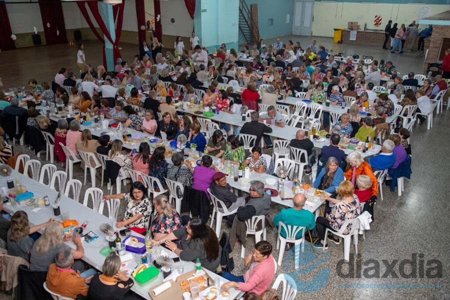 La celebración en Sociedad de Canto - Prensa Municipalidad Esperanza