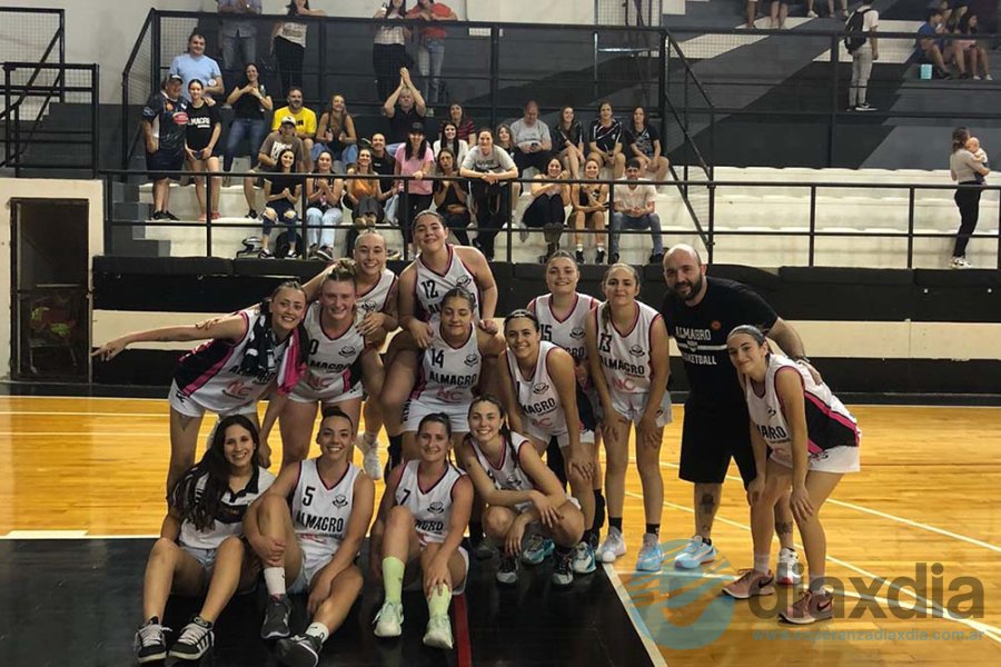 El festejo de las chicas de primera de Almagro