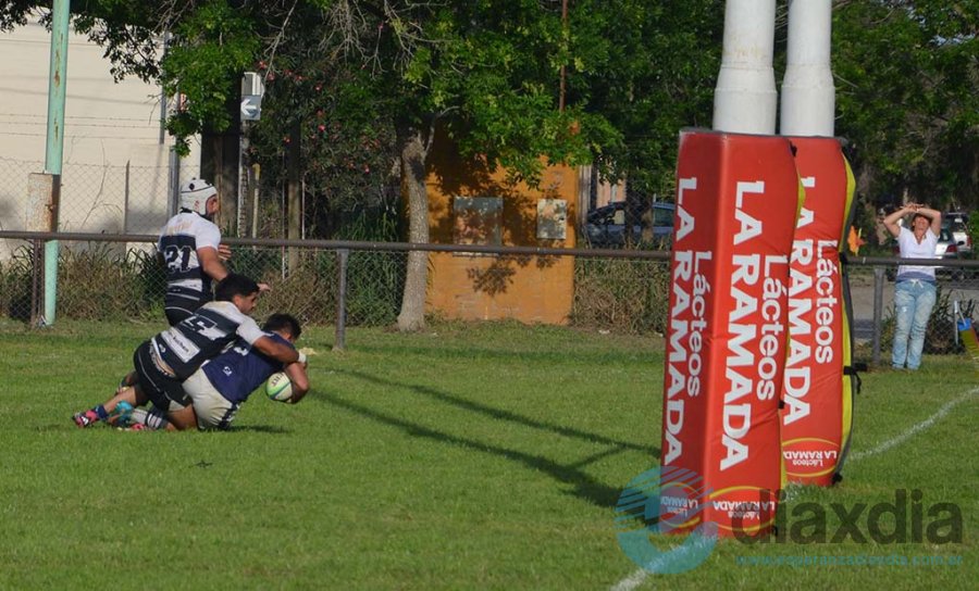 Sobre el final la visita se vino con todo, pero Alma pudo lograr el triunfo // Edxd