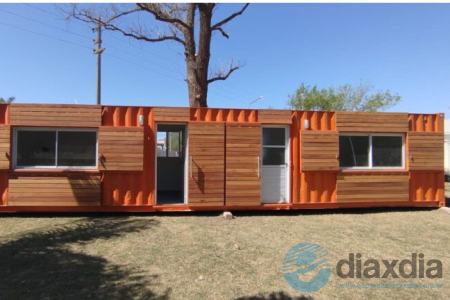 El contenedor en el parque