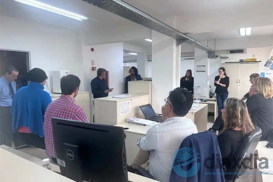 Asamblea de trabajadores en Santa Fe