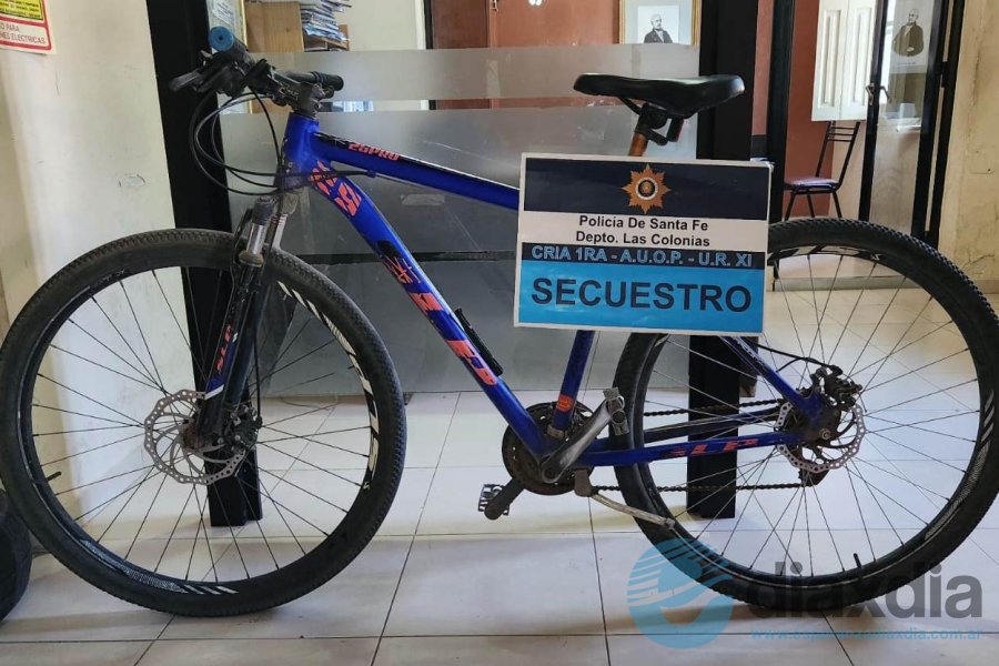 La bicicleta recuperada por la policia