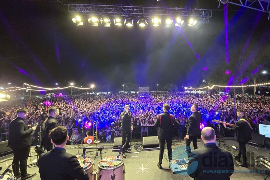 Multitudinaria fiesta en Humboldt