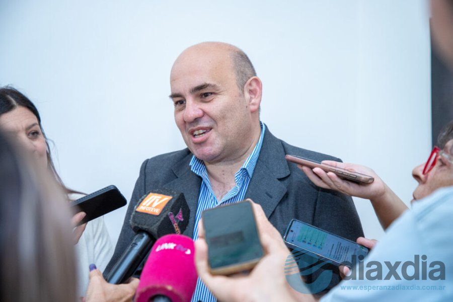 Rodrigo Müller oficializó cambios en su gabinete Rodrigo Müller oficializó cambios en su gabinete