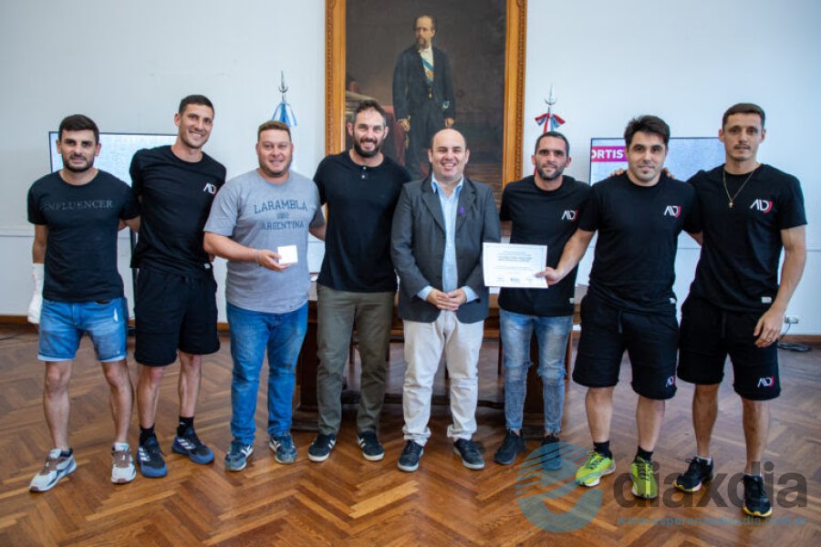 Integrantes del plantel de Juventud reconocidos Integrantes del plantel de Juventud reconocidos