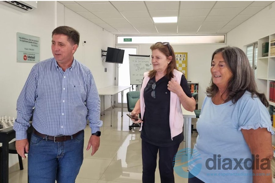 La recorrida de Pirola por distintas localidades