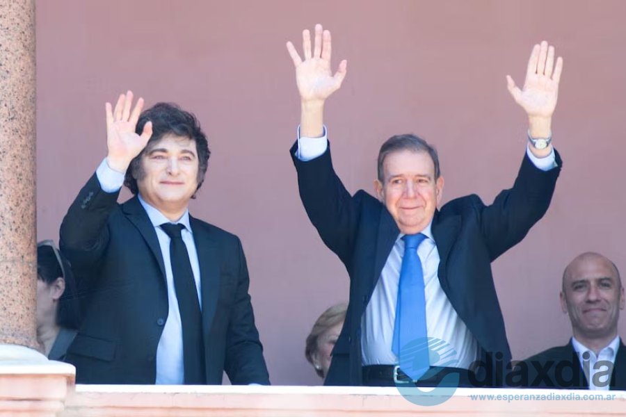 Milei y González Urrutia en Casa Rosada Milei y González Urrutia en Casa Rosada