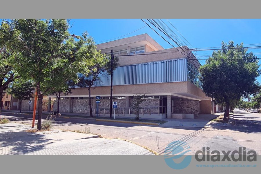 El edificio sigue sin ser ocupado