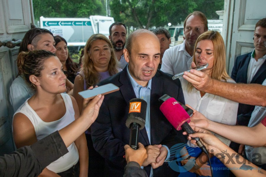 Rodrigo Müller en la rueda de prensa presentación de las unidades