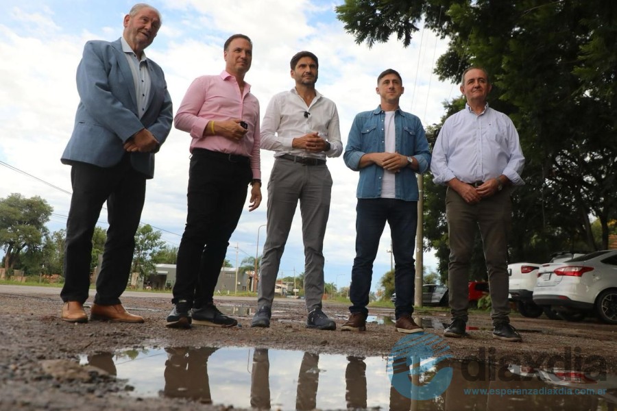 Las autoridades en el anuncio