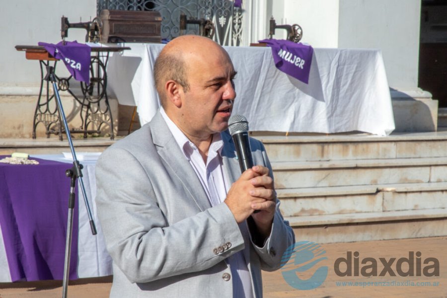 Rodrigo Müller dirigió el mensaje a las presentes