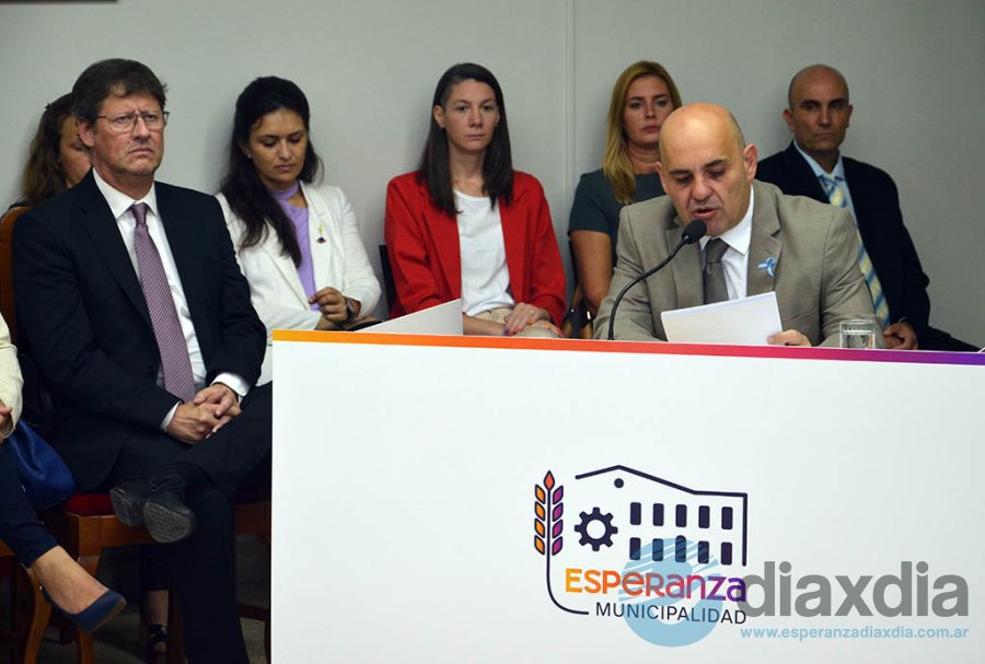 Rodrigo Müller durante la lectura de su mensaje inaugural - Foto Edxd