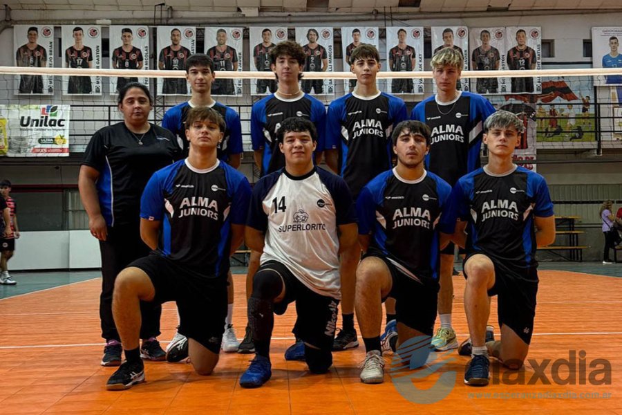 Las formativas de Alma Juniors en voley