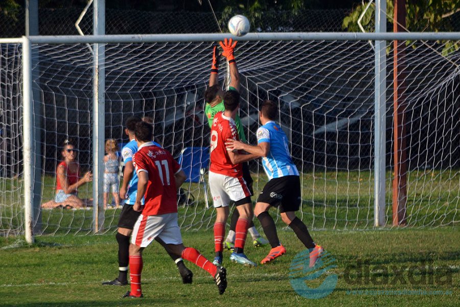 Mitre venció a Deportivo Elisa