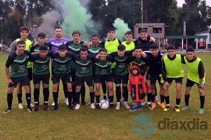 El equipo de Unión de Esperanza que volvió al triunfo - Foto EDXD