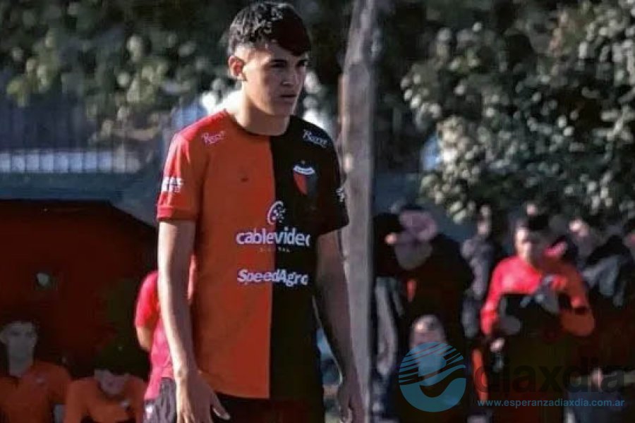 Matías Córdoba sigue convirtiendo goles en Colón