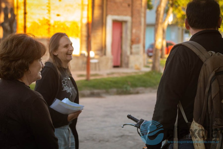 Carolina Trod y Matilde Martínez en una recorrida