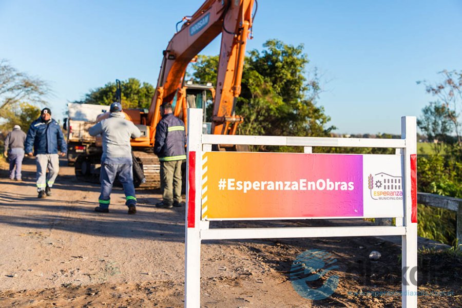 Los trabajos comenzaron esta mañana // Foto Prensa Municipalidad de Esperanza