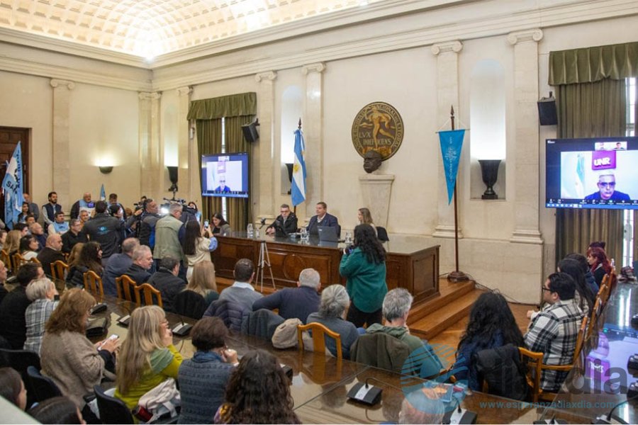 Los rectores participaron de la presentación Los rectores participaron de la presentación