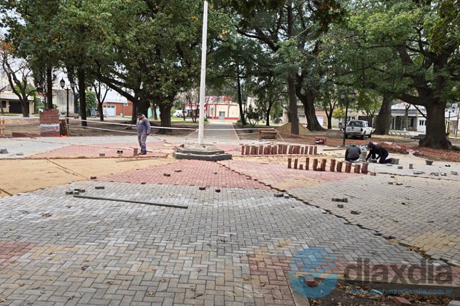 Las obras avanzadas en la histórica plaza Las obras avanzadas en la histórica plaza