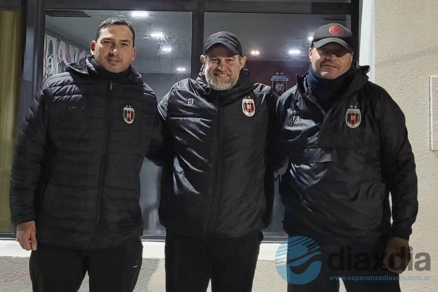 Ghiufe, Favre y Caliani el nuevo cuerpo técnico