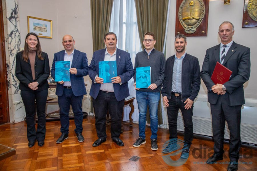 Autoridades de Esperanza y Humboldt en la UNL Autoridades de Esperanza y Humboldt en la UNL